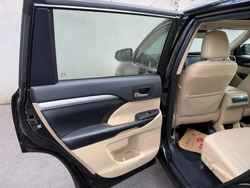 2018 Toyota Highlander 2.0T AWD Luxury 7-seater (China VI Emission Standard) — миниатюра 29