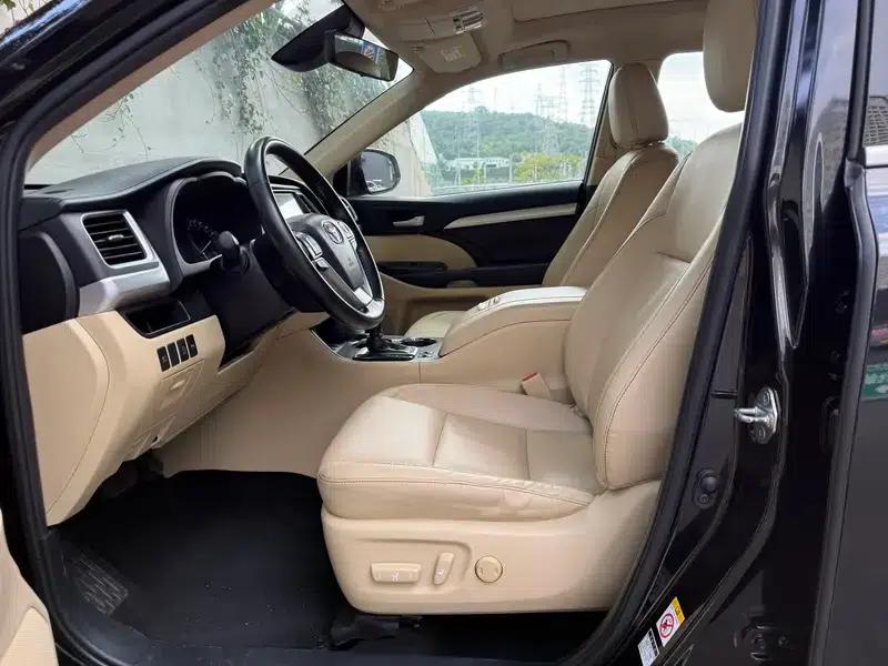 2018 Toyota Highlander 2.0T AWD Luxury 7-seater (China VI Emission Standard) — миниатюра 31