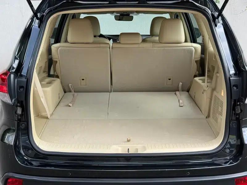 2018 Toyota Highlander 2.0T AWD Luxury 7-seater (China VI Emission Standard) — миниатюра 33