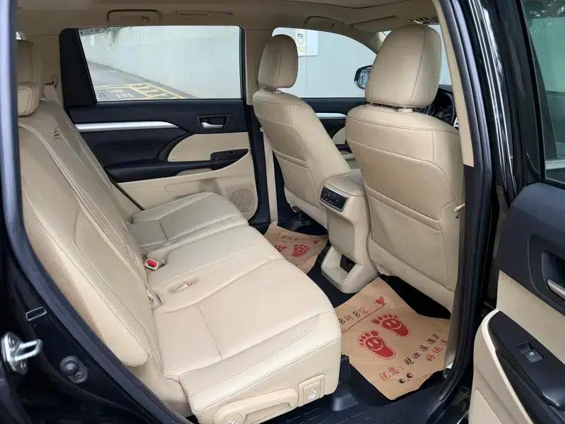 2018 Toyota Highlander 2.0T AWD Luxury 7-seater (China VI Emission Standard) — миниатюра 35