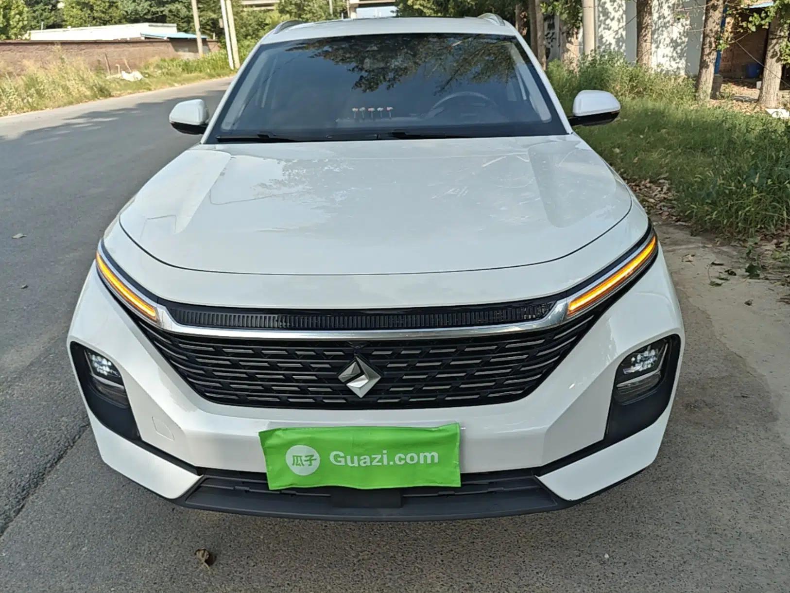 Baojun Valli 2021 1.5T Naqu Starry Sky CVT Flagship Model — миниатюра 2