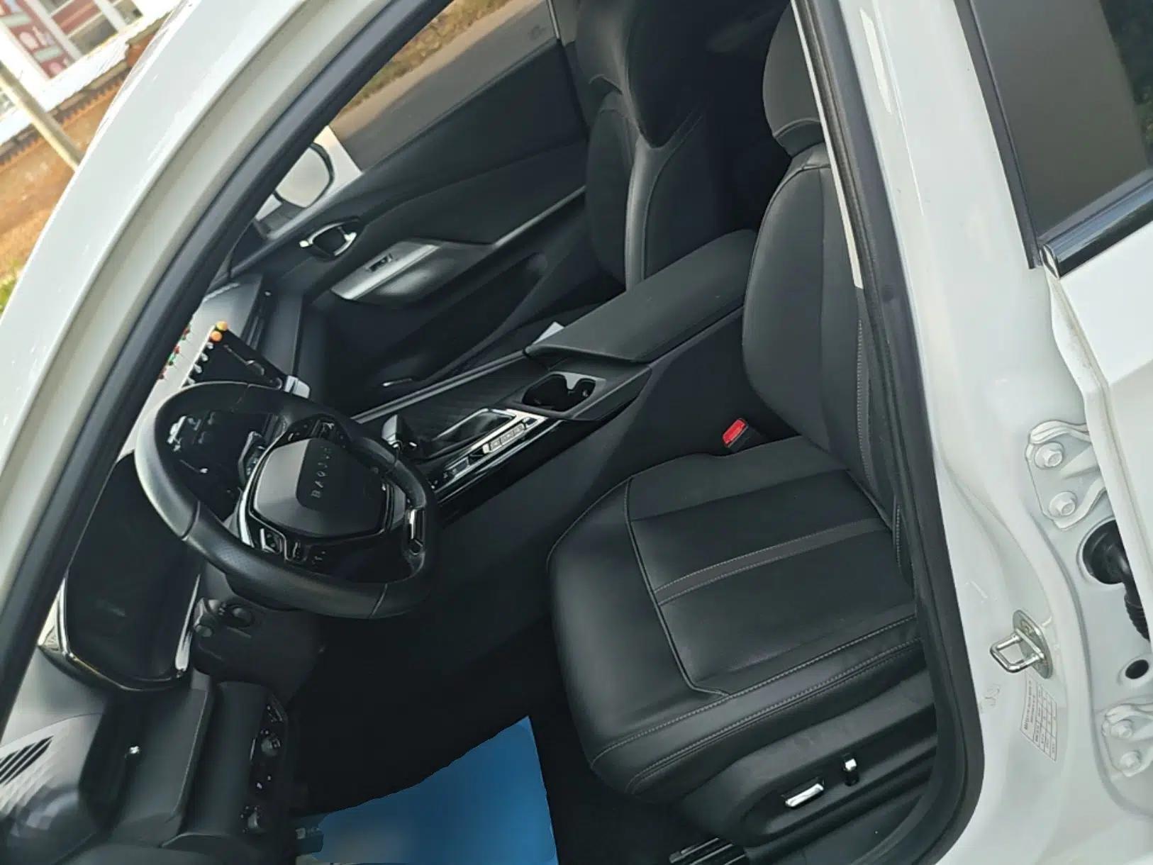 Baojun Valli 2021 1.5T Naqu Starry Sky CVT Flagship Model — миниатюра 17