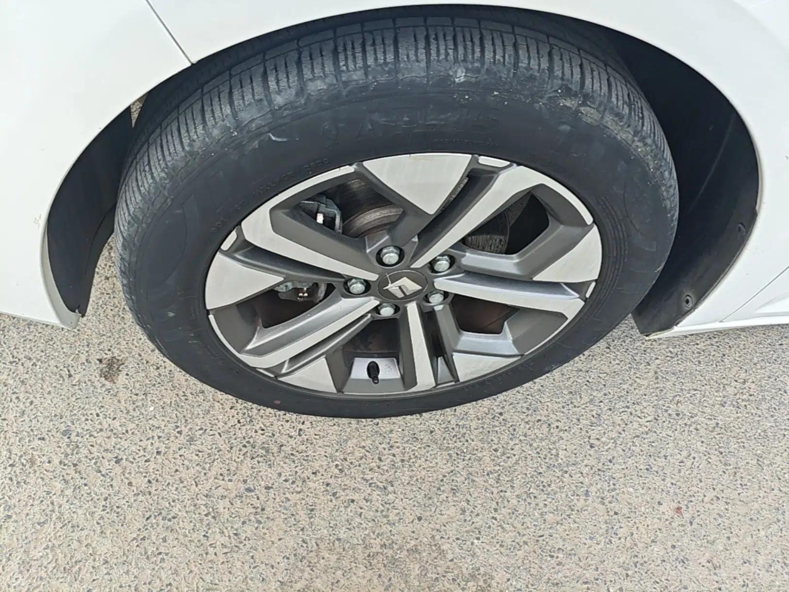 Baojun Valli 2021 1.5T Naqu Starry Sky CVT Flagship Model — миниатюра 10