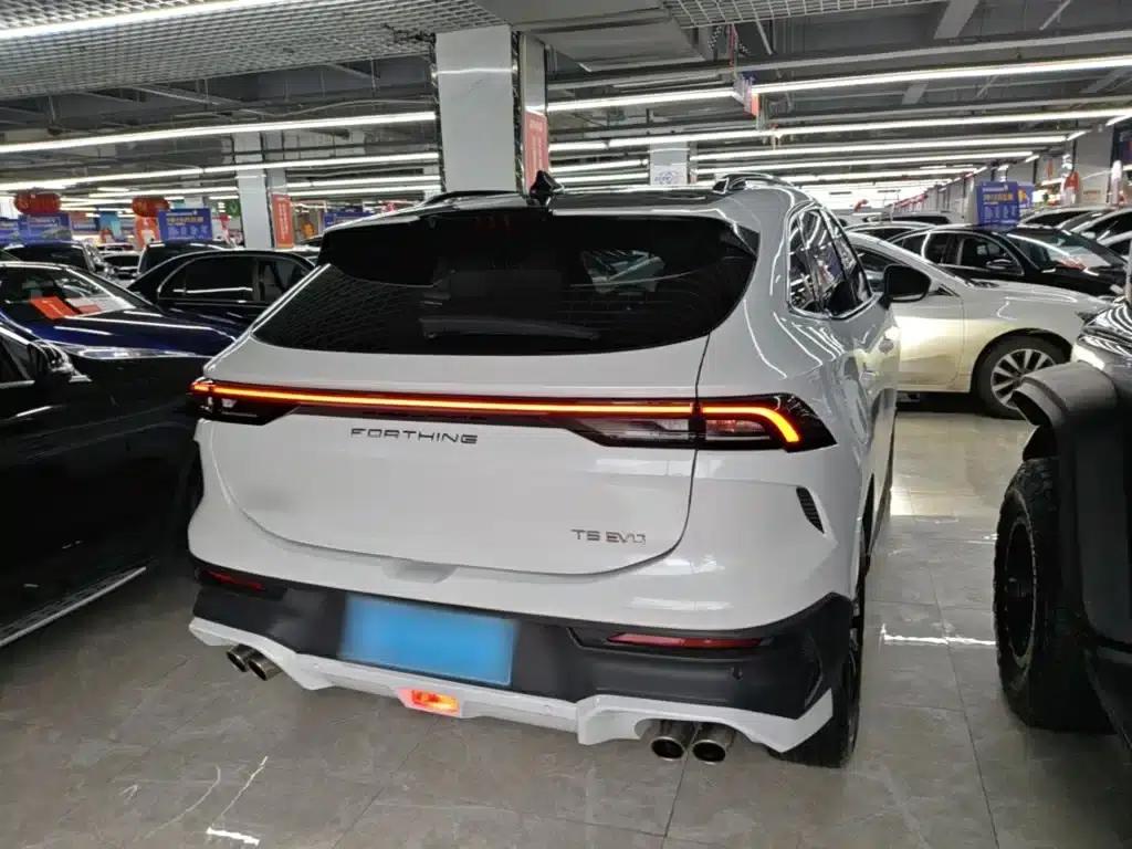 Fengxing T5 EVO 2024 Speed Edition 1.5TD DCT Mach Diamond Edition — миниатюра 7