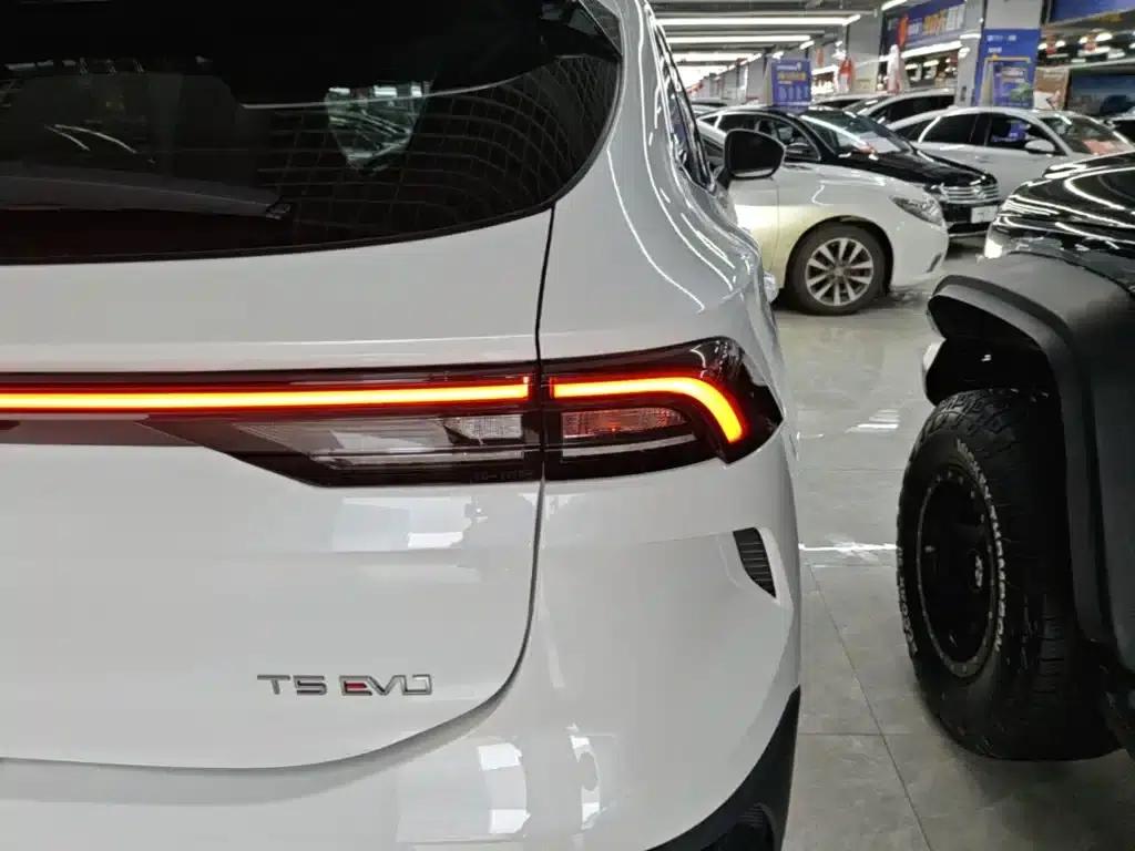 Fengxing T5 EVO 2024 Speed Edition 1.5TD DCT Mach Diamond Edition — миниатюра 8
