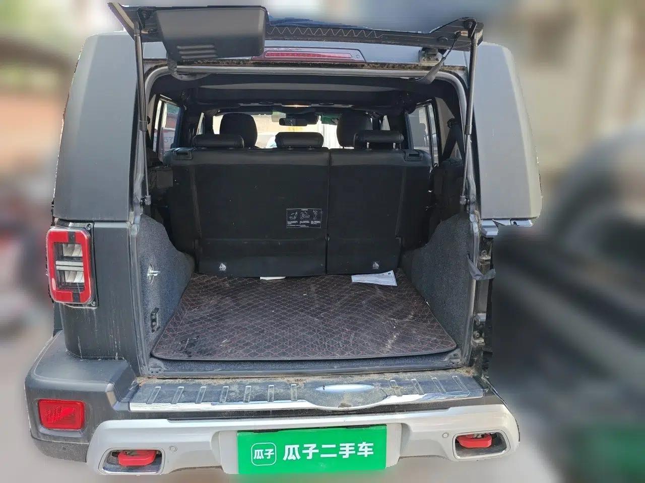 BAIC Off-Road BJ40 2022 BJ40 automatic 5-seater 2.0 — миниатюра 19