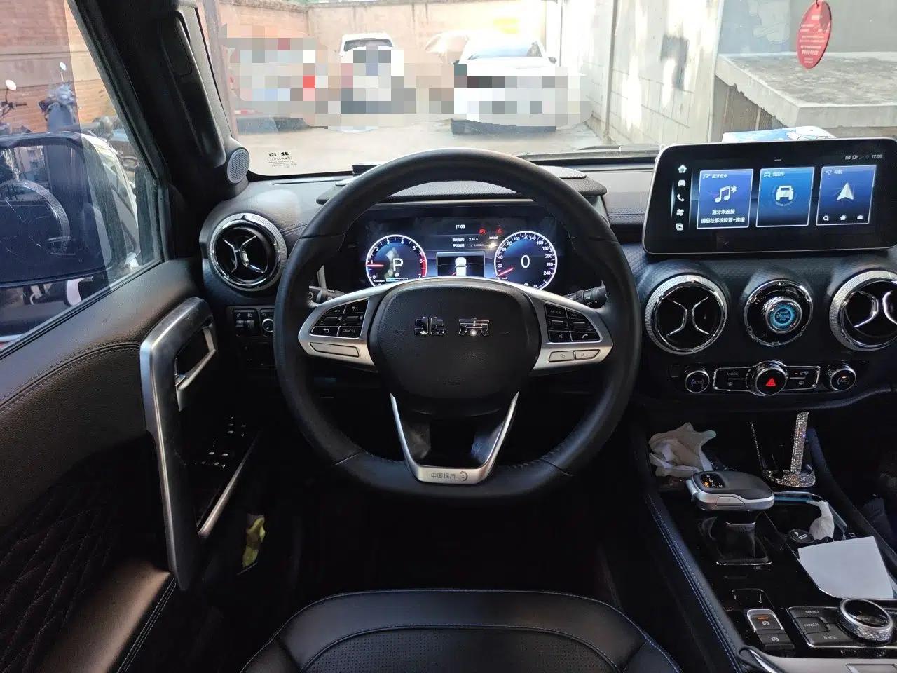 BAIC Off-Road BJ40 2022 BJ40 automatic 5-seater 2.0 — миниатюра 10