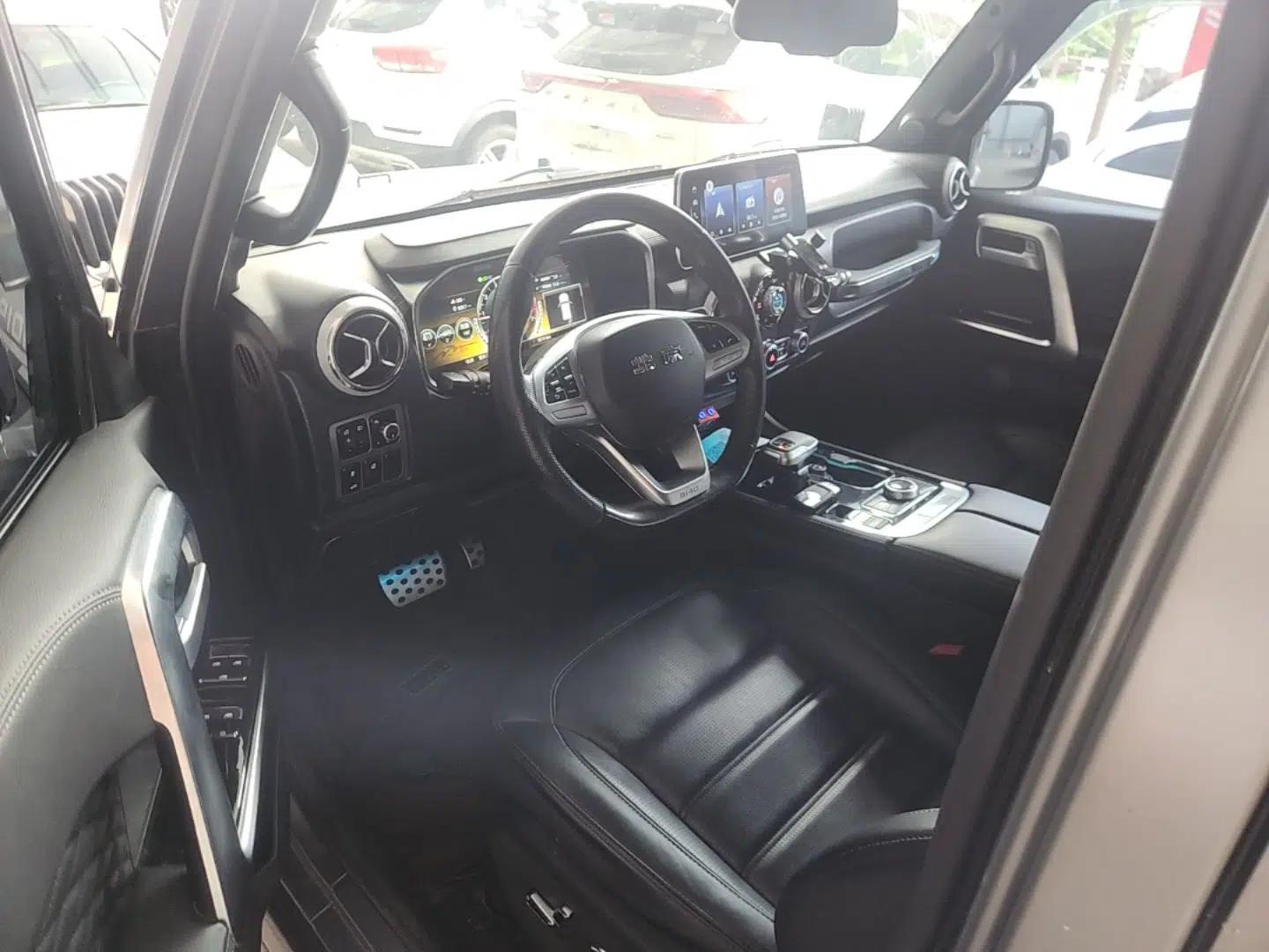 BAIC Off-Road BJ40 2021 2.0T Automatic Four-Wheel Drive Ring the Tower Champion Edition — миниатюра 18