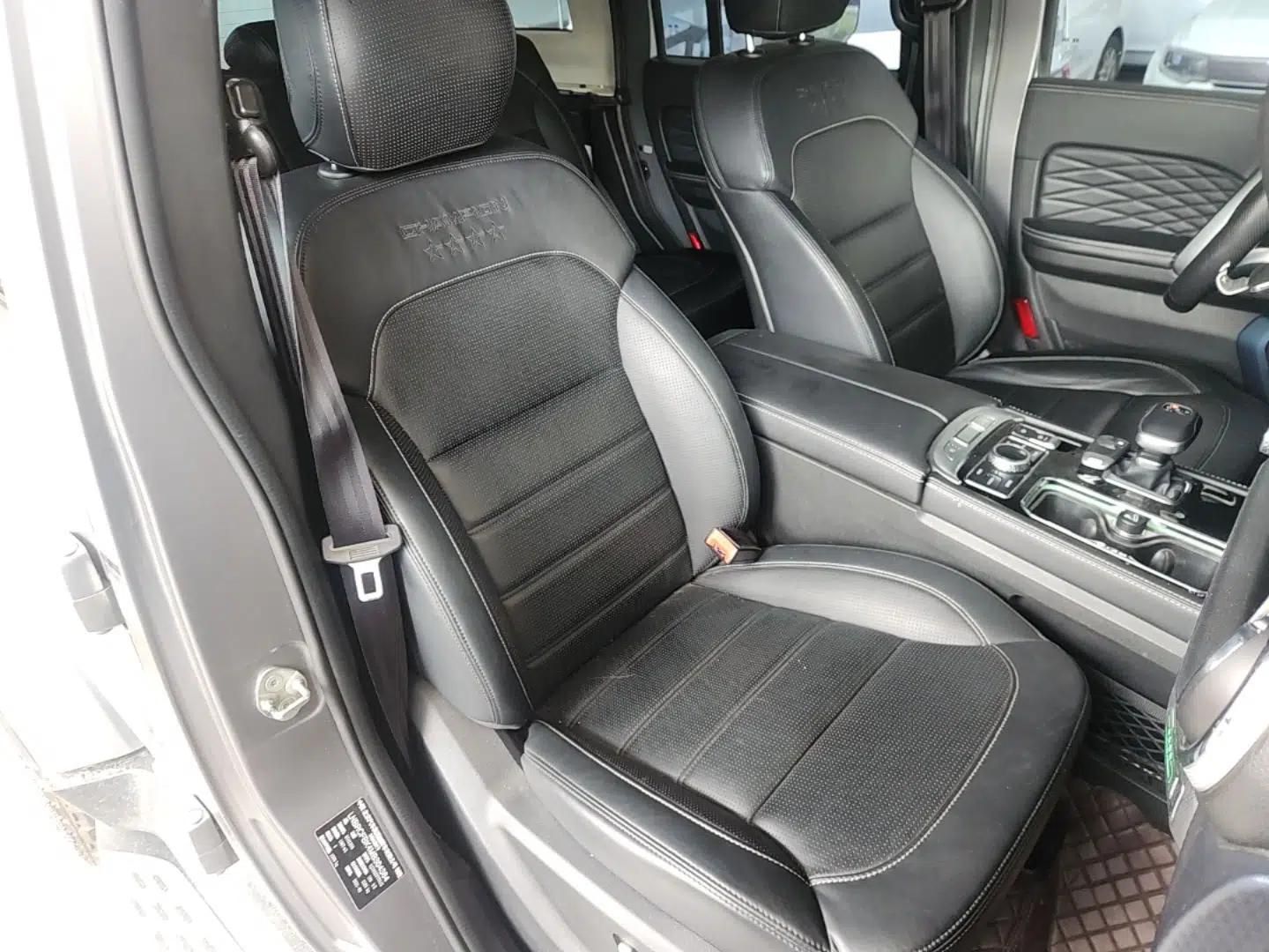 BAIC Off-Road BJ40 2021 2.0T Automatic Four-Wheel Drive Ring the Tower Champion Edition — миниатюра 19