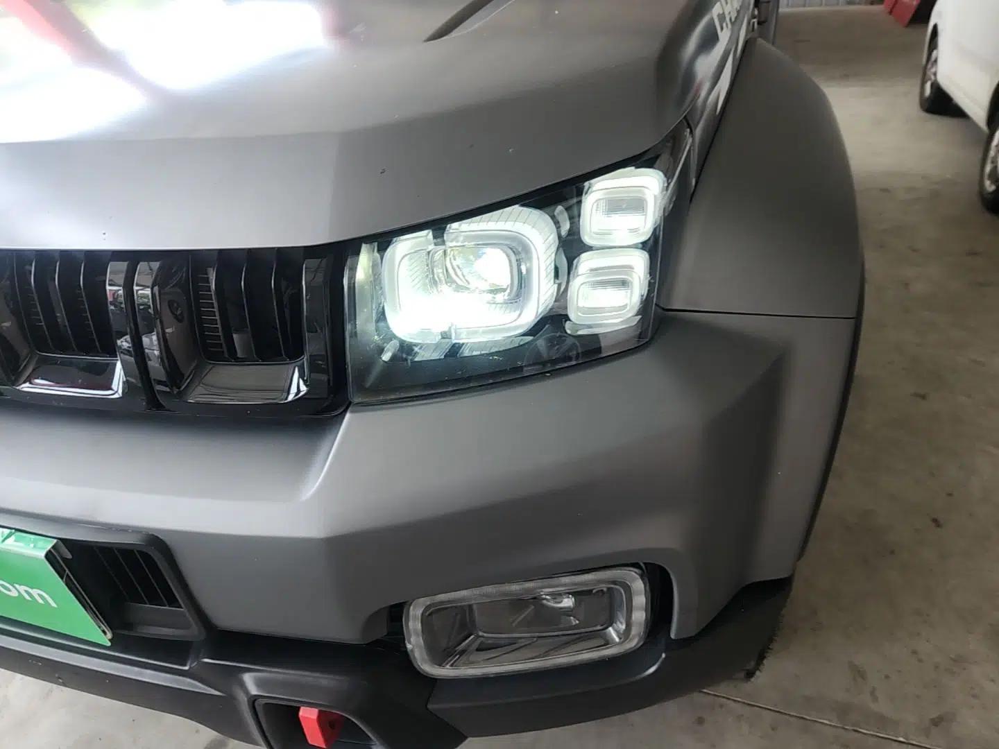 BAIC Off-Road BJ40 2021 2.0T Automatic Four-Wheel Drive Ring the Tower Champion Edition — миниатюра 8
