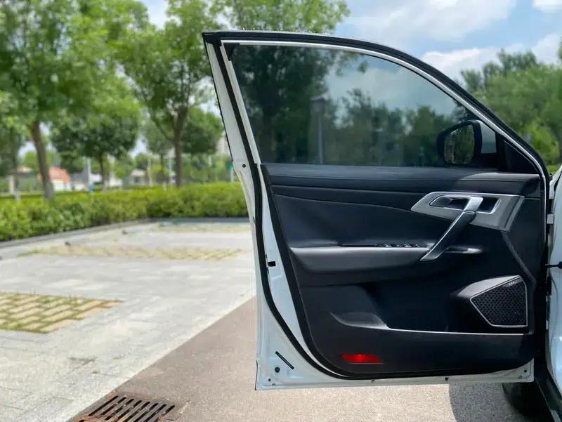 Geely Boyue 2016 1.8TD Automatic Intelligent Connectivity Model — миниатюра 17