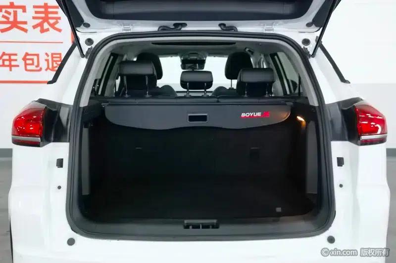 Geely Boyue 2022 Model Boyue X 1.8TD DCT Smart Edition — миниатюра 23