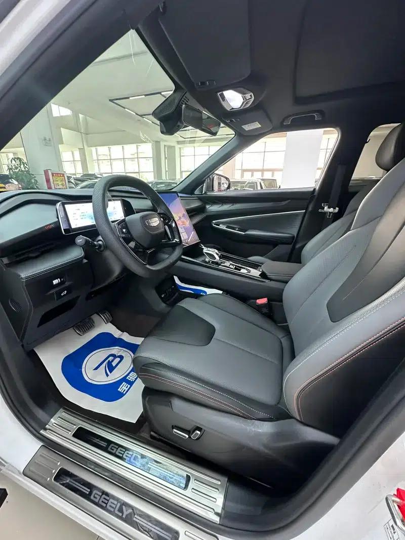 Geely Boyue 2024 1.5TD Smart Edition — миниатюра 8