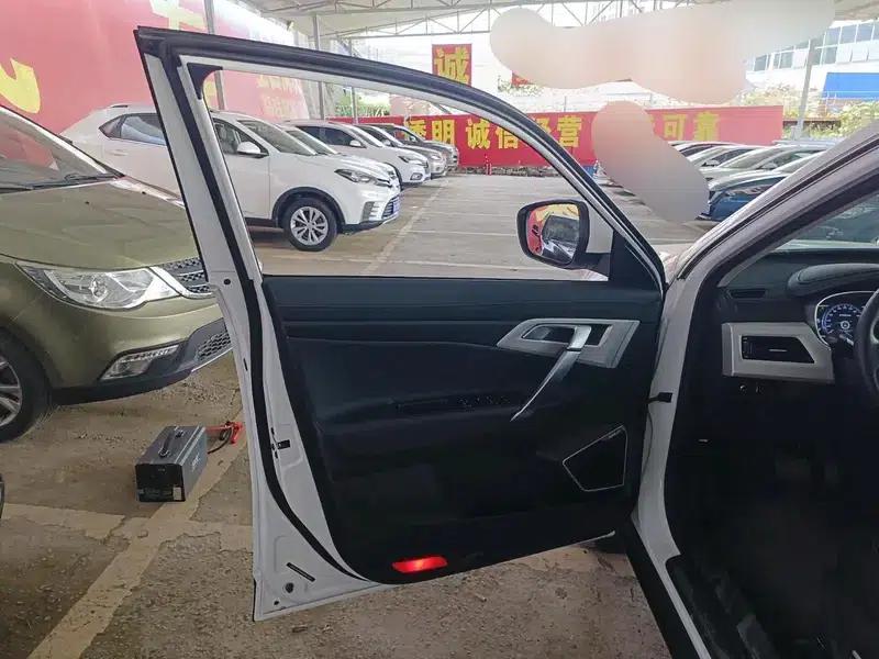 Geely Boyue 2020 1.8TD DCT 2WD Intelligent Connected 4G Edition — миниатюра 22