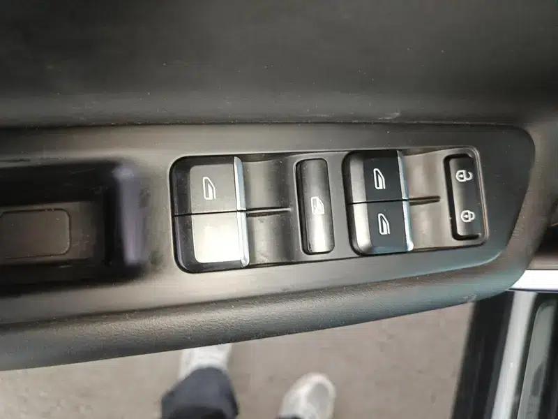 Geely Boyue 2020 1.8TD DCT 2WD Intelligent Connected 4G Edition — миниатюра 23