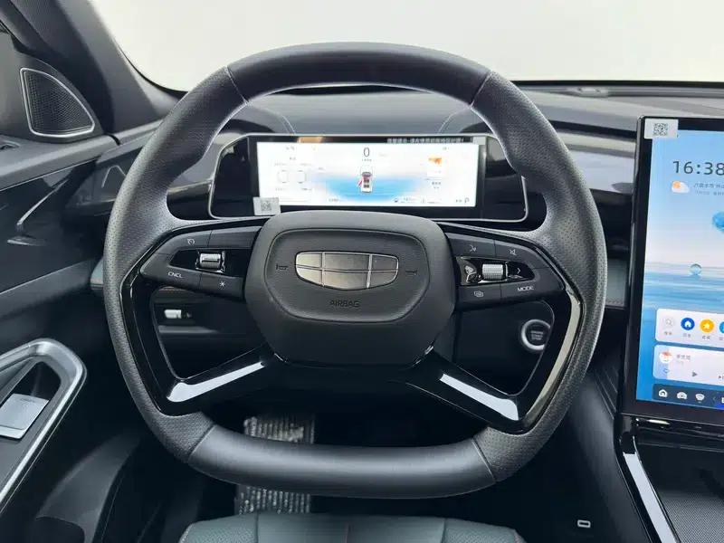 Geely Boyue 2024 1.5TD Dragon Edition — миниатюра 16