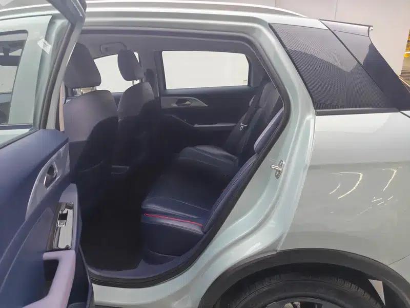 Geely Geometry E Firefly 2022 Model 320KM Cute Tiger — миниатюра 18