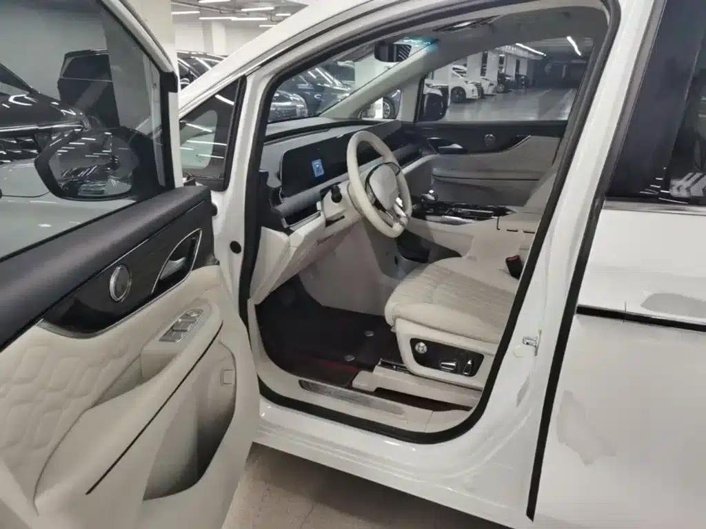 Xinghai V9 2024 1.5TD 200km Qingyun Ladder Series Premium Model — миниатюра 16