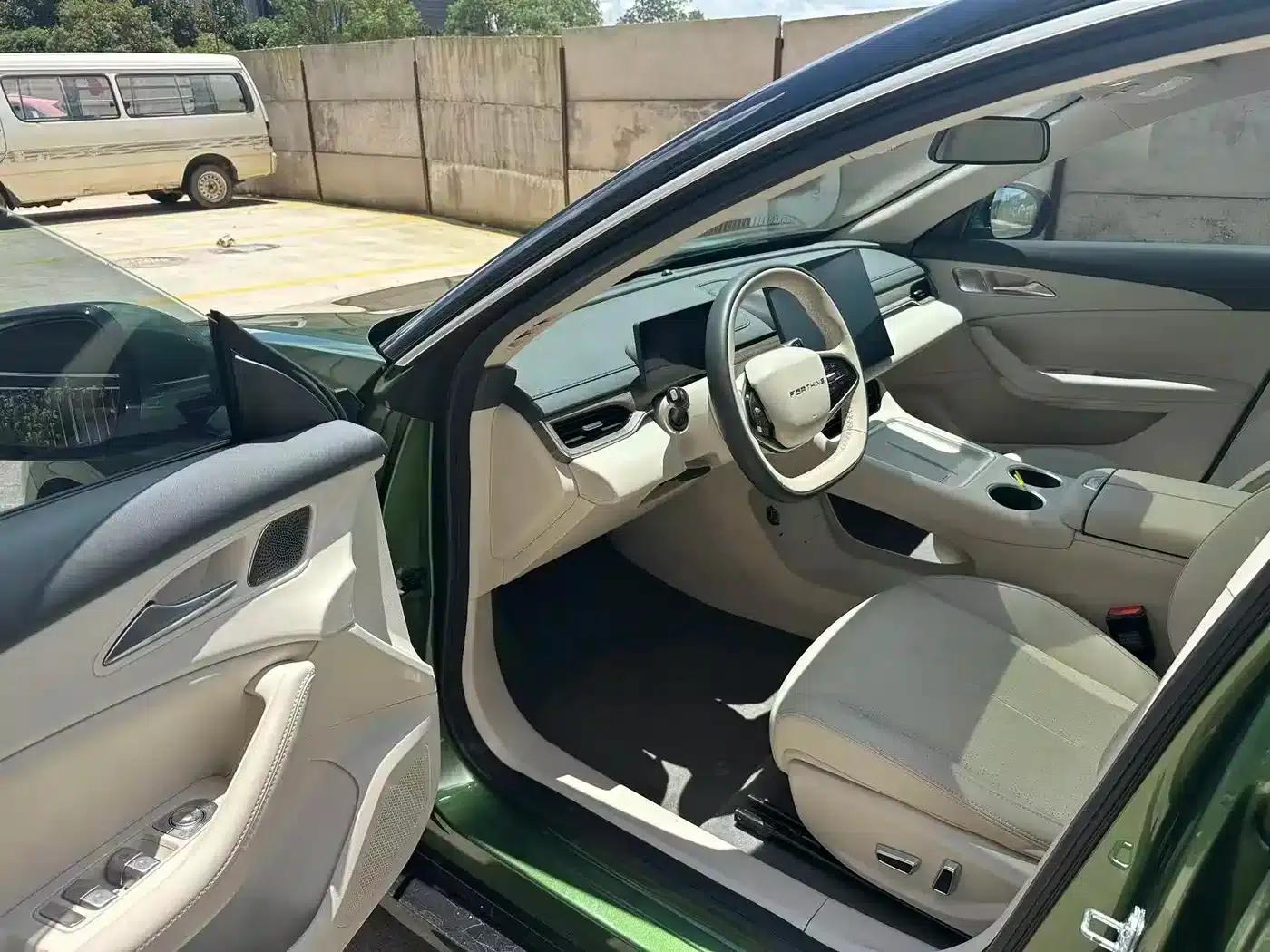 Xinghai S7 2025 555 Hongyun Edition — миниатюра 13