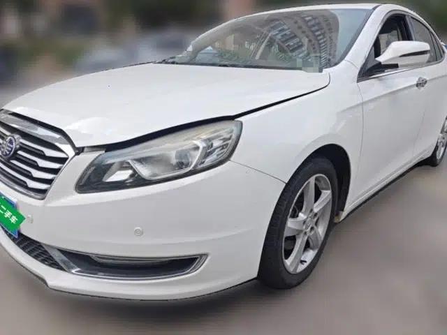 Bestune B70 2014 2.0L manual luxury version