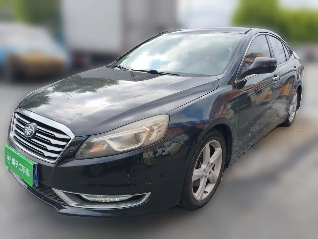 Bestune B70 2014 2.0L automatic comfort version — миниатюра 1