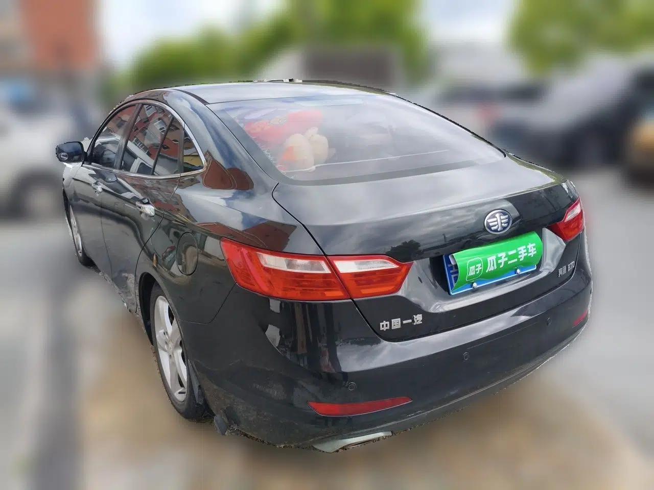 Bestune B70 2014 2.0L automatic comfort version — миниатюра 4