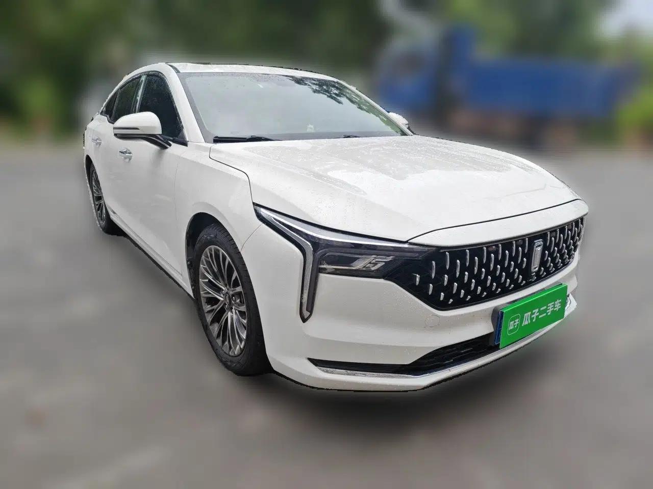 Bestune B70 2022 Third Generation 1.5T Automatic Enjoyment Version — миниатюра 3