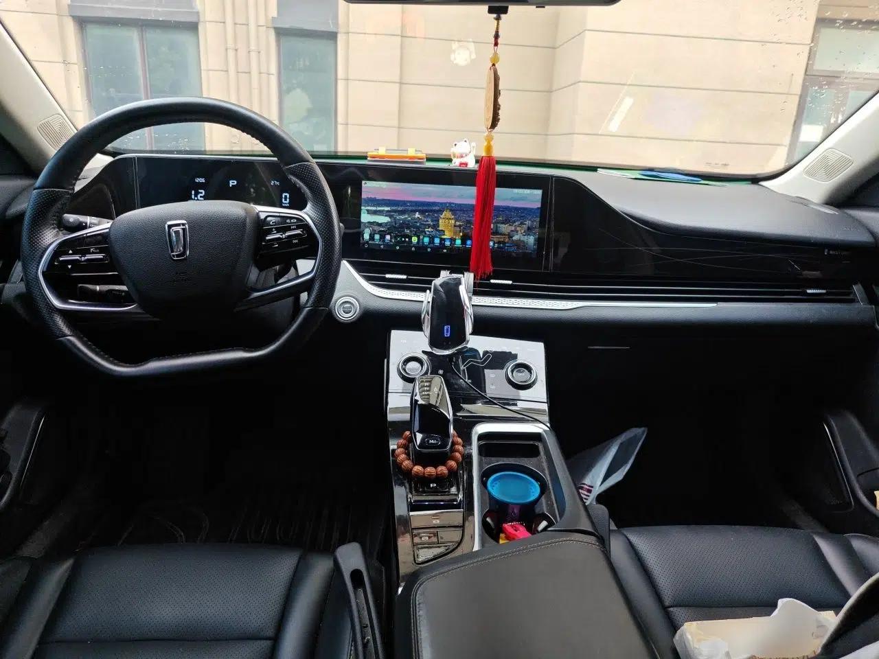 Bestune B70 2022 Third Generation 1.5T Automatic Enjoyment Version — миниатюра 9