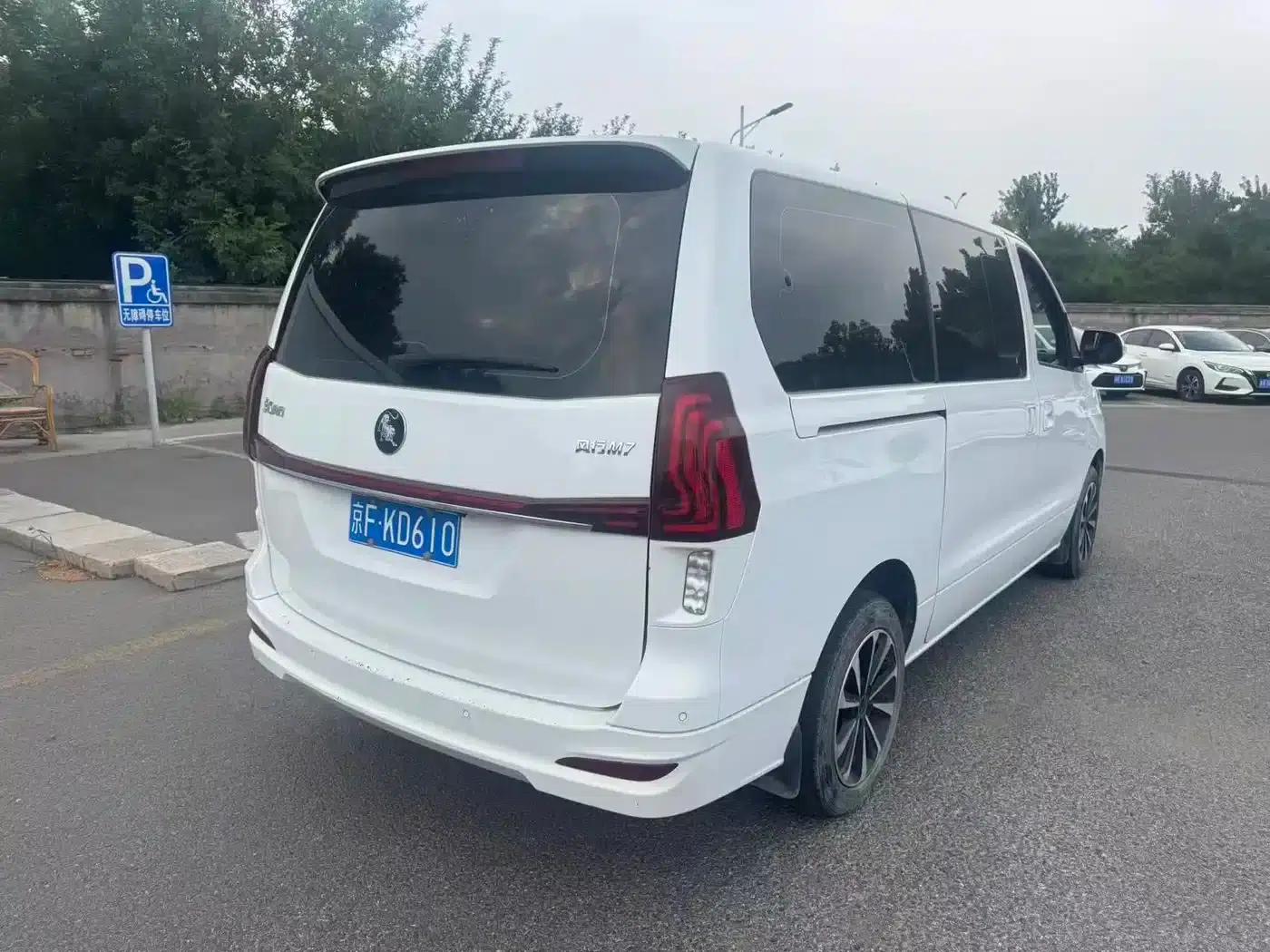Fengxing M7 2022 Leading Edition 2.0T Automatic Earl Edition — миниатюра 5