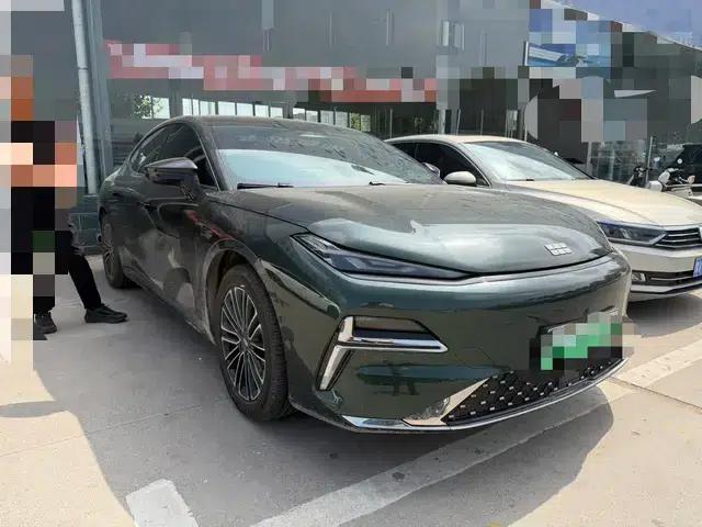Galaxy Star 8 PHEV 2025 130km EM-i Premium Edition — миниатюра 3