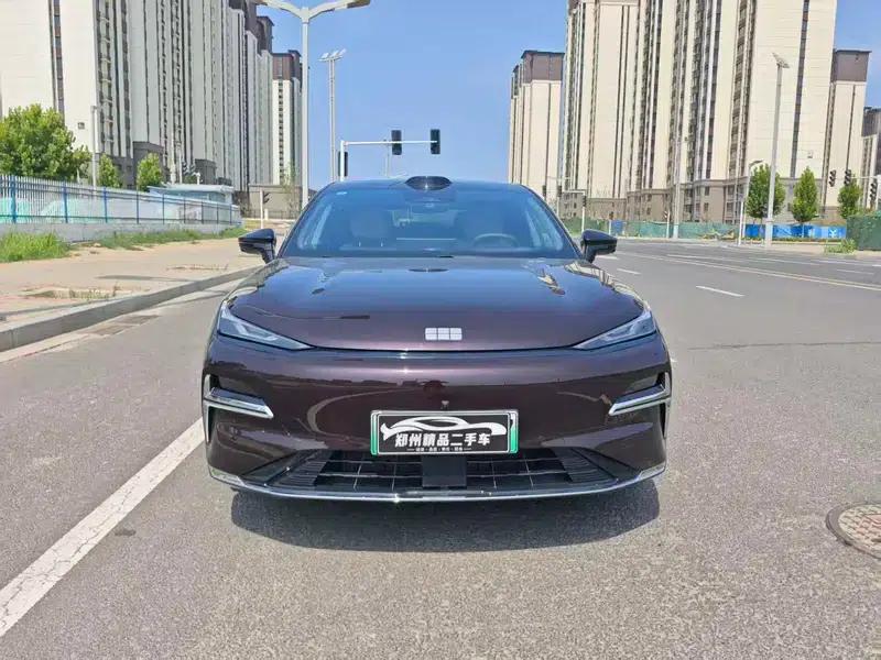 Galaxy Starry Night 8 PHEV 2026 Model 225km EM-i Voyager Galaxy Edition — миниатюра 2