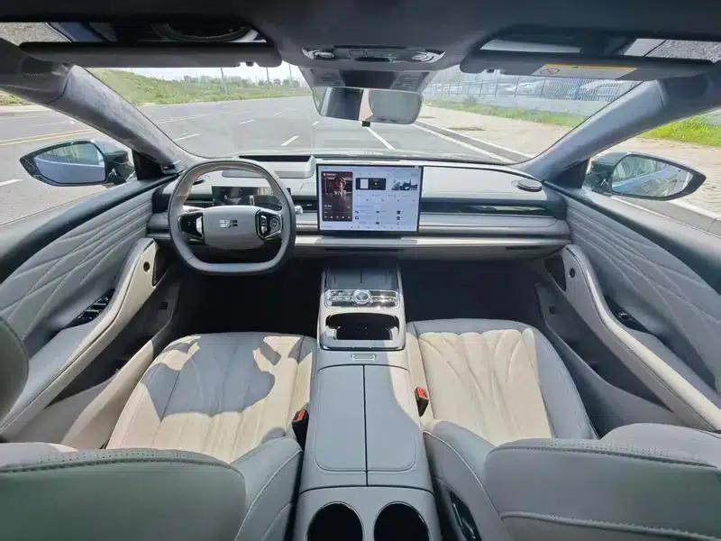 Galaxy Starry Night 8 PHEV 2026 Model 225km EM-i Voyager Galaxy Edition — миниатюра 6