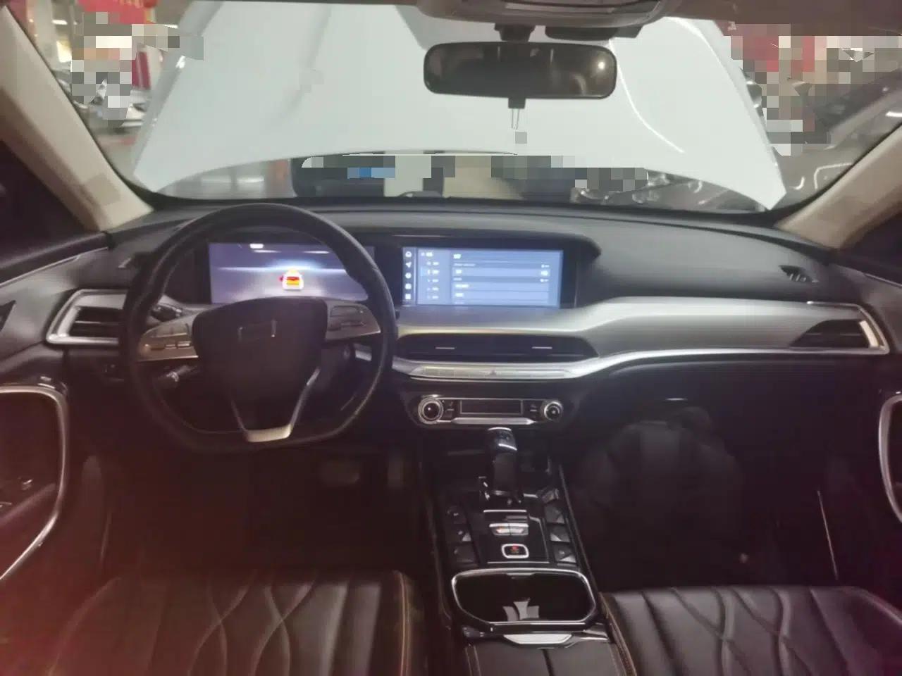 Bestune T77 2023 1.5T Automatic Luxury Model — миниатюра 12