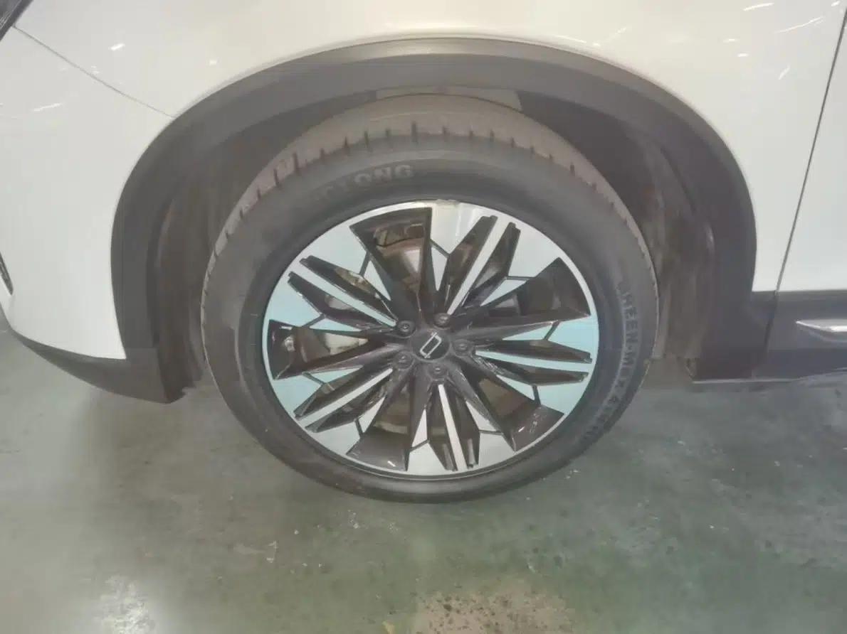 Bestune T77 2023 1.5T Automatic Luxury Model — миниатюра 10