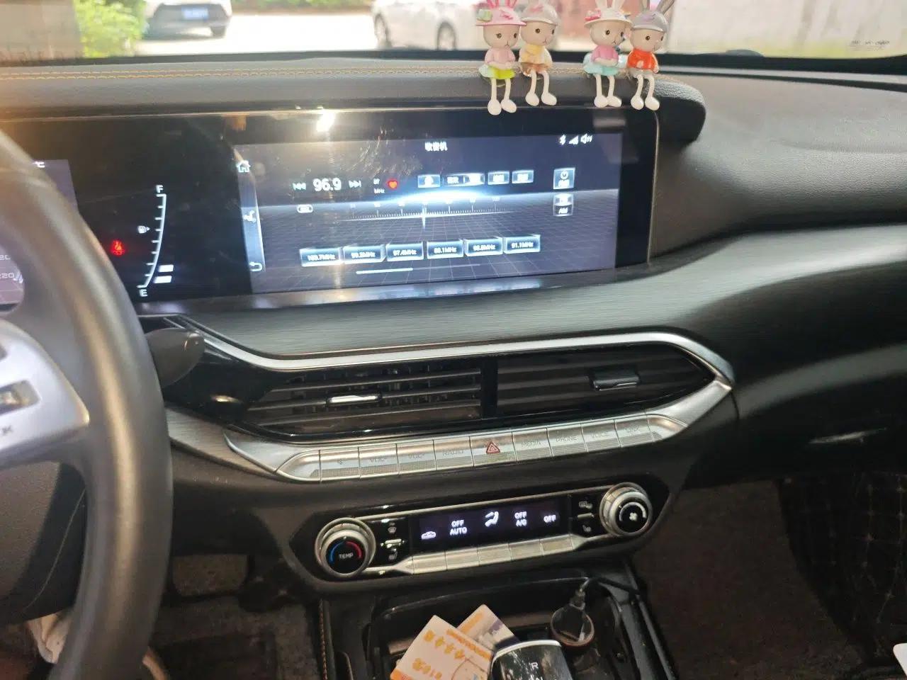 Bestune T77 2020 PRO 280 TID Automatic Luxury Model — миниатюра 13