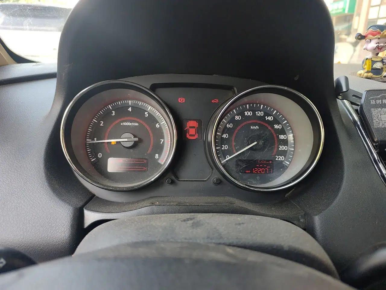 Bestune B50 2013 1.6L manual Comfort trim level — миниатюра 11