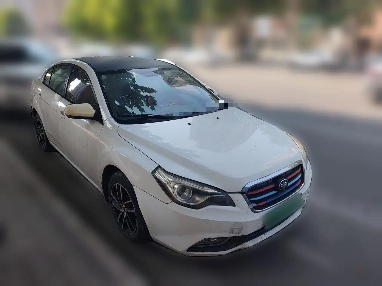 Bestune B50 2013 1.6L manual Comfort trim level — миниатюра 3