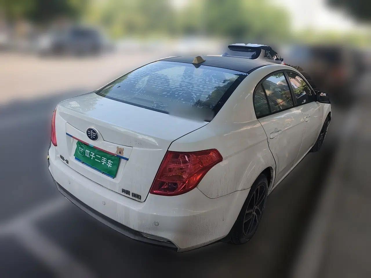 Bestune B50 2013 1.6L manual Comfort trim level — миниатюра 6