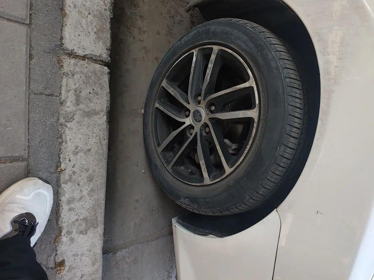 Bestune B50 2013 1.6L manual Comfort trim level — миниатюра 8
