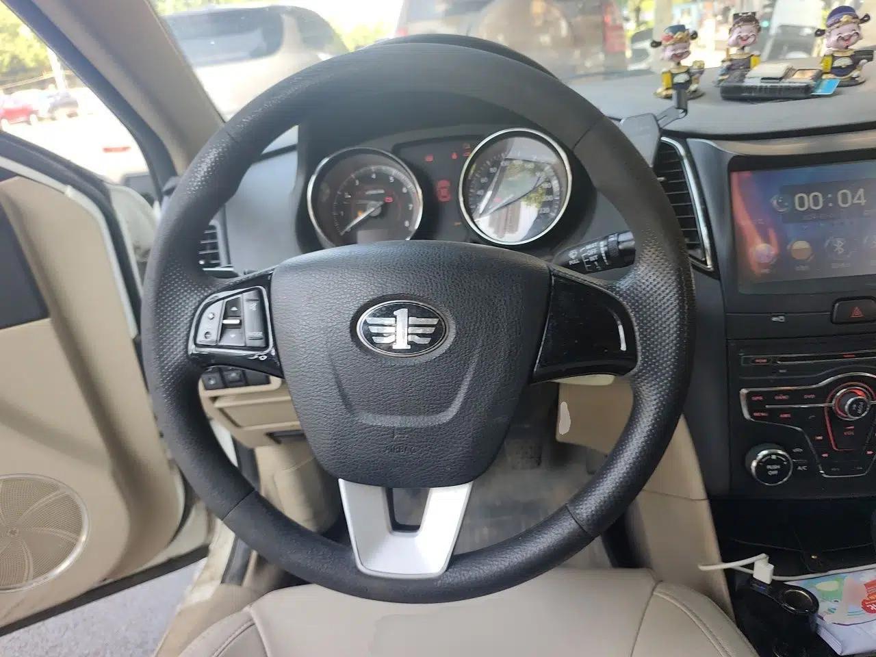Bestune B50 2013 1.6L manual Comfort trim level — миниатюра 10