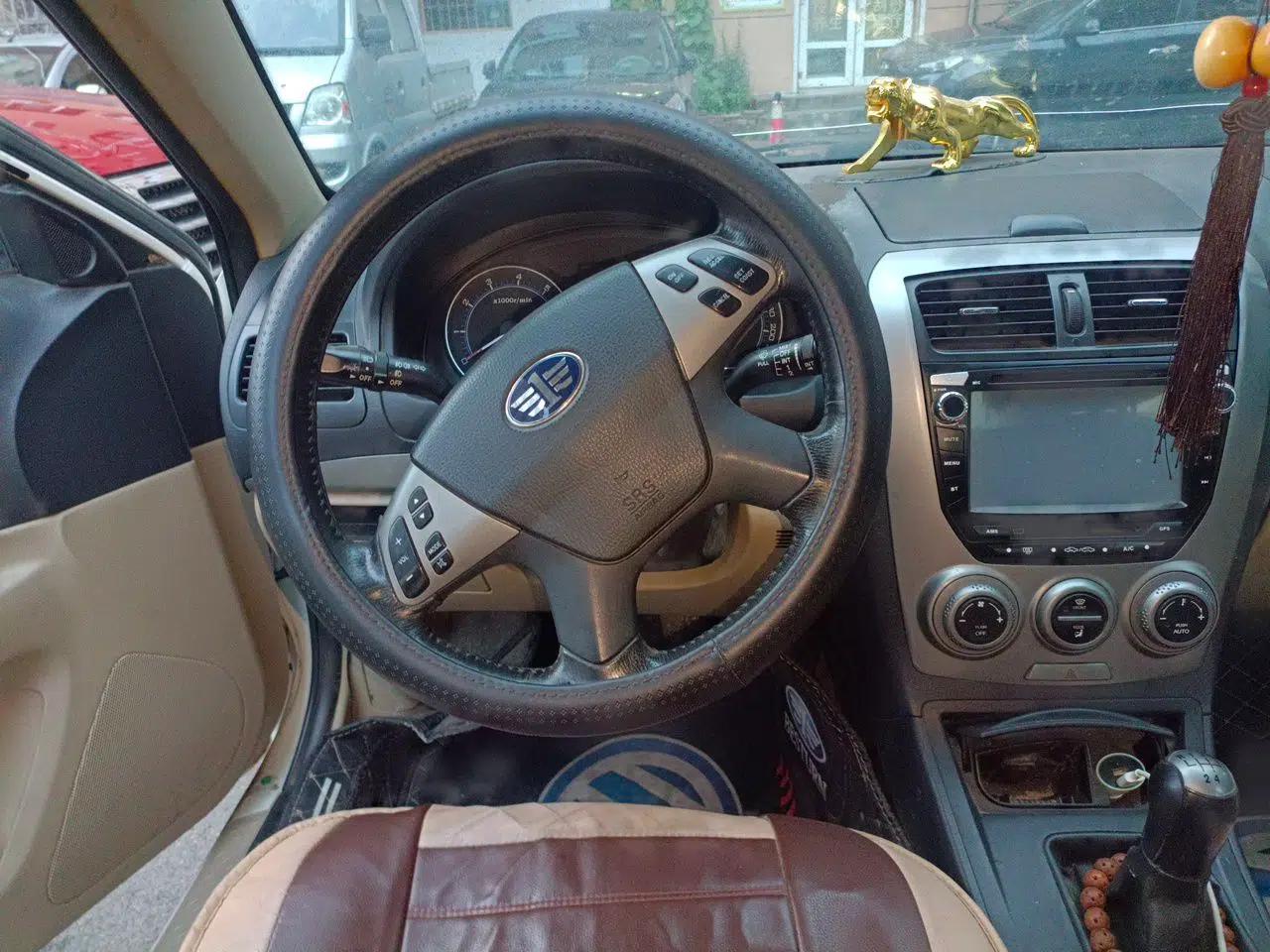 Bestune B50 2011 1.6L Manual Prestige Edition — миниатюра 10