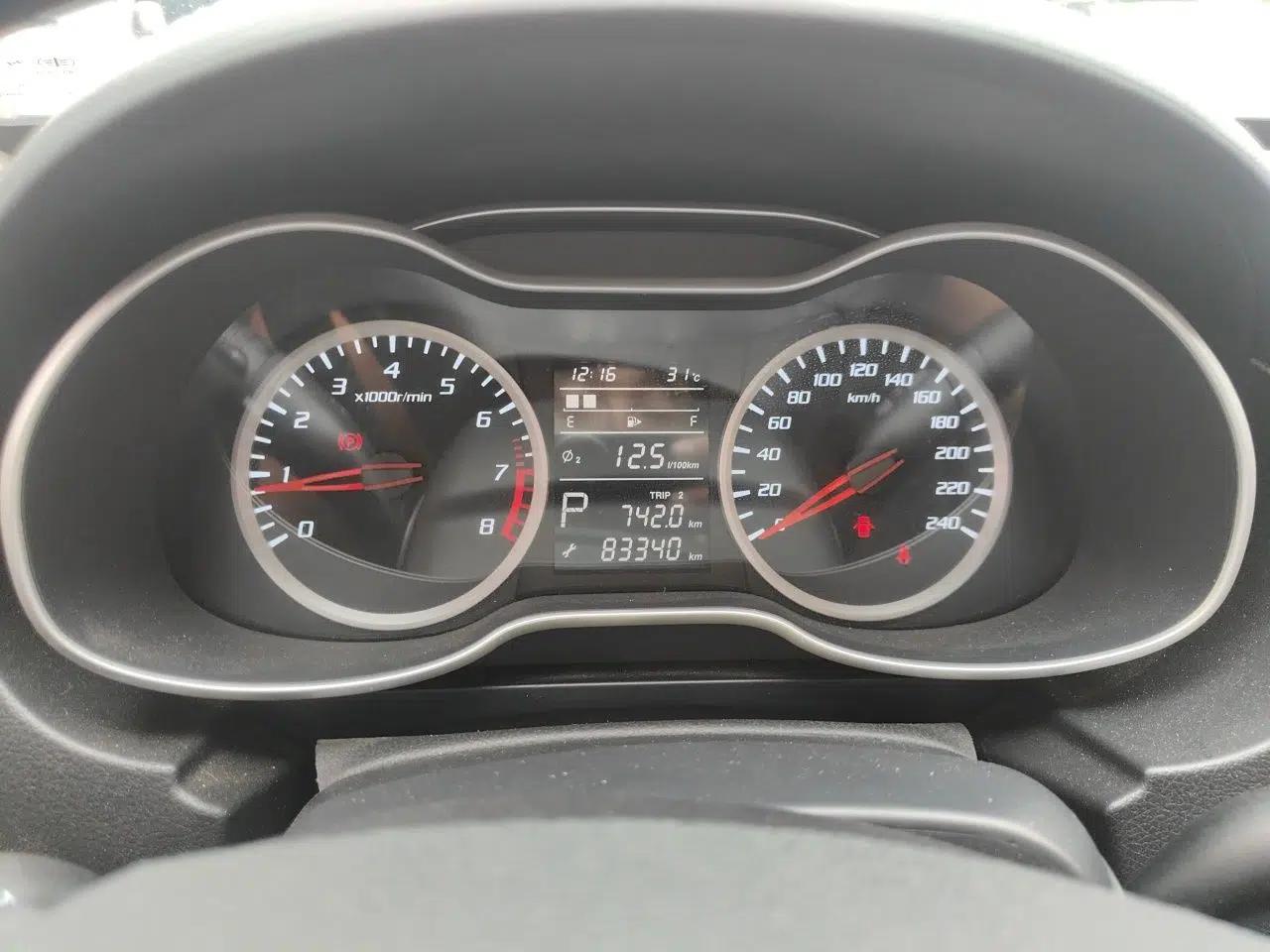Bestune X40 2019 1.6L Automatic Luxury Version China V Emission Standard — миниатюра 11
