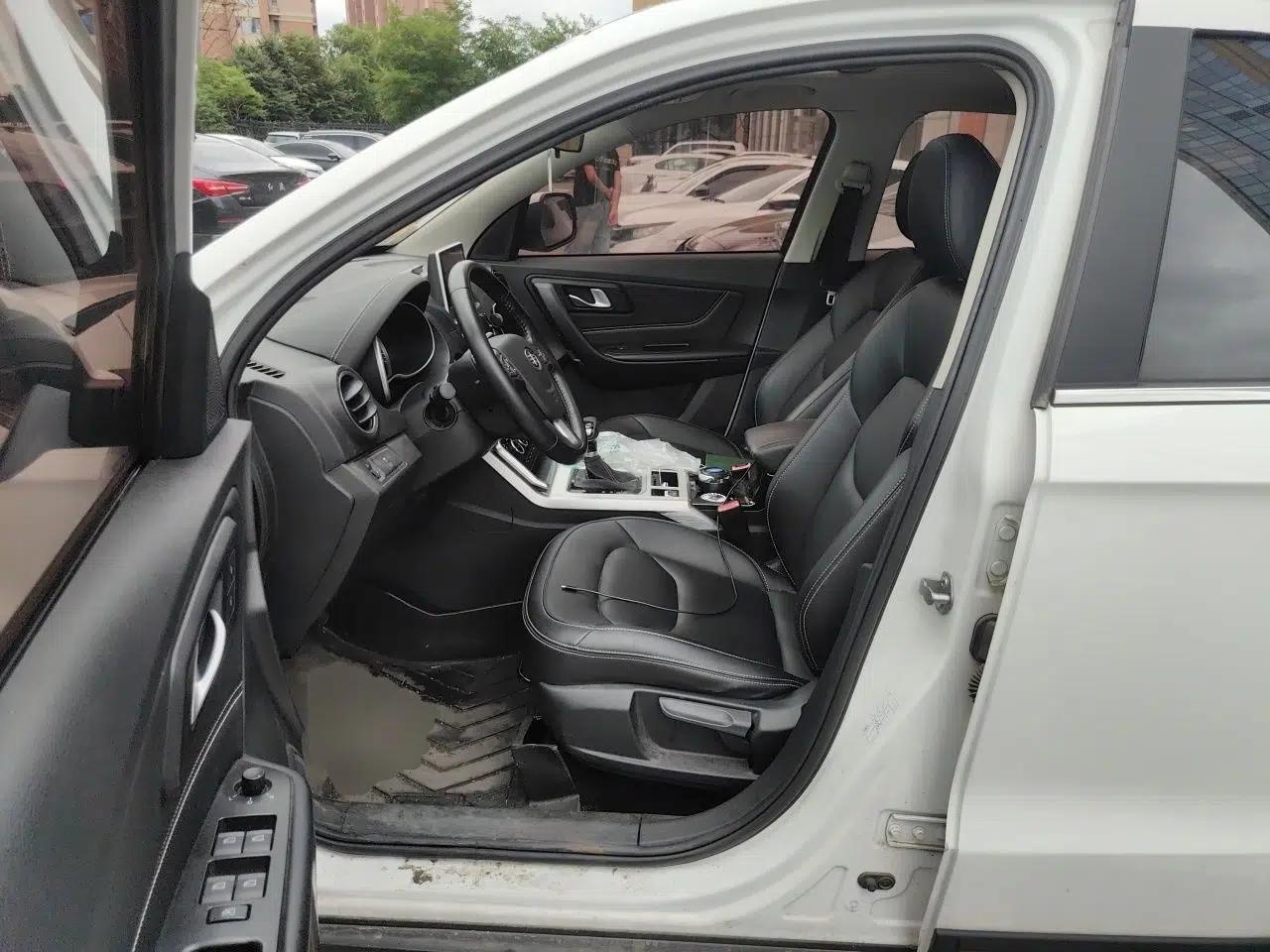 Bestune X40 2019 1.6L Automatic Luxury Version China V Emission Standard — миниатюра 15