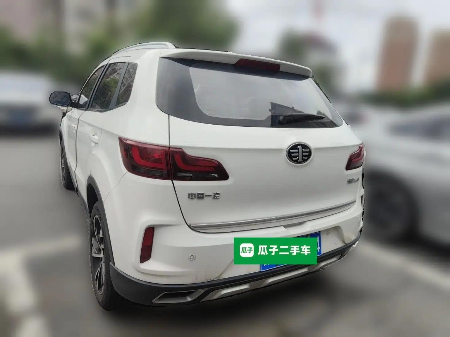 Bestune X40 2019 1.6L Automatic Luxury Version China V Emission Standard — миниатюра 4