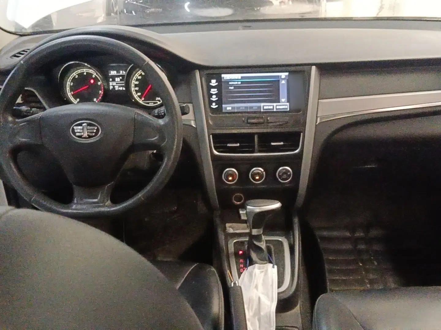 Bestune B30 2019 1.6L Automatic Comfort Model — миниатюра 12