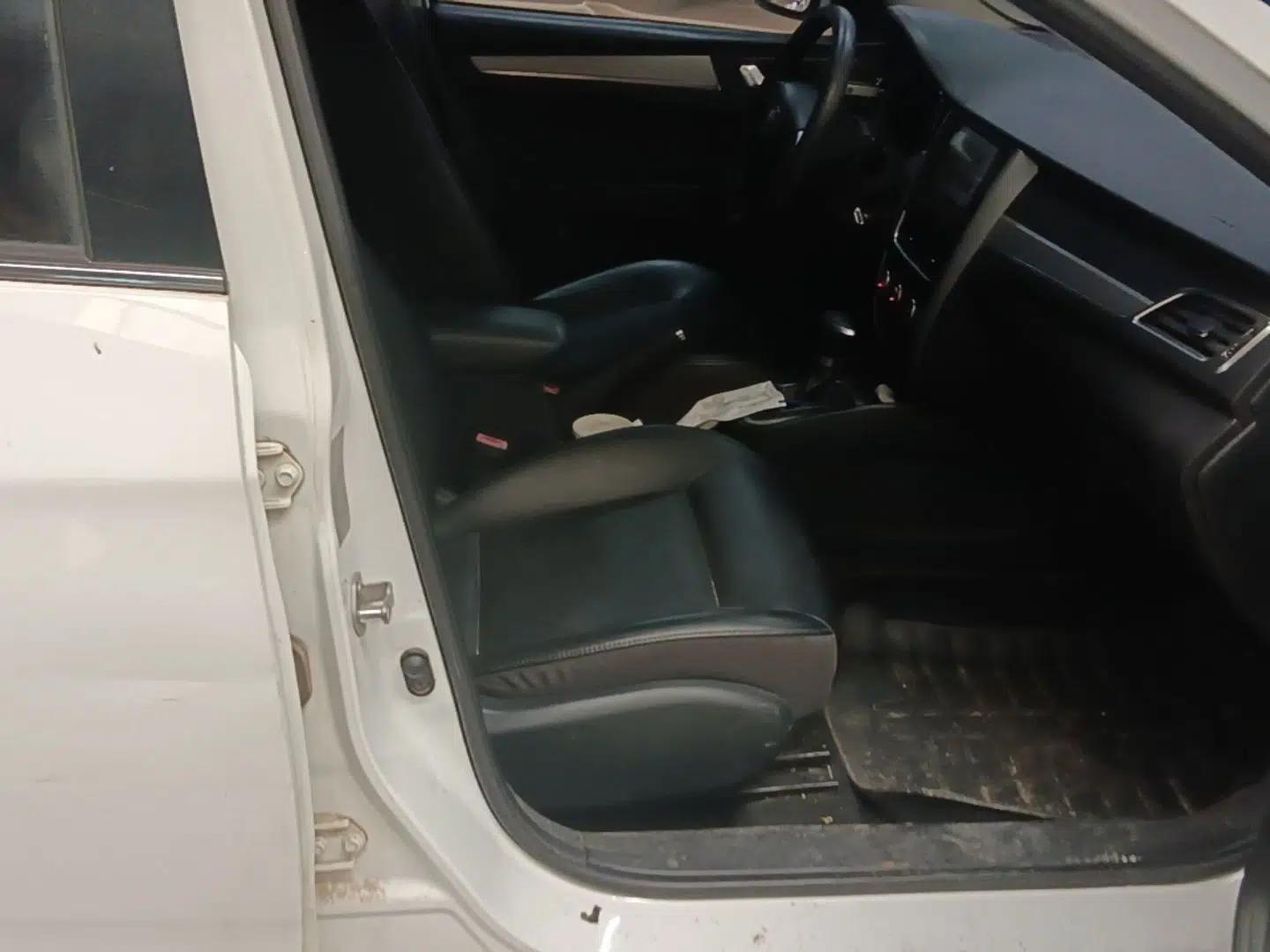 Bestune B30 2019 1.6L Automatic Comfort Model — миниатюра 19
