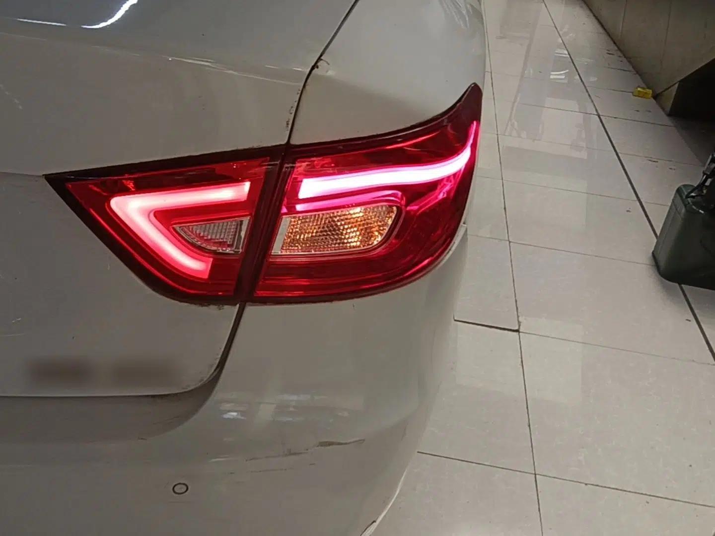 Bestune B30 2019 1.6L Automatic Comfort Model — миниатюра 9