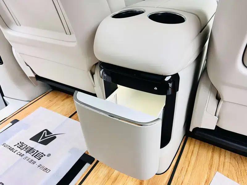 Galaxy V900 2026 Golden Sunshine Collector's Edition — миниатюра 11