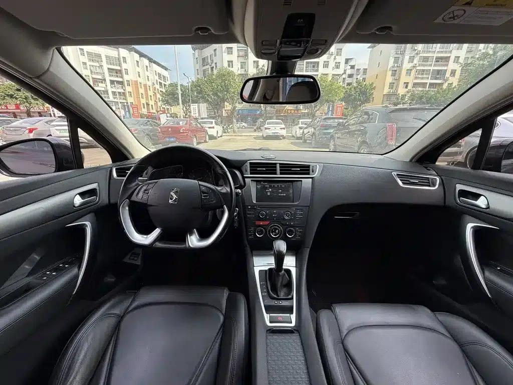 DS 5LS 2014 1.6T Elegant Edition THP160 — миниатюра 3
