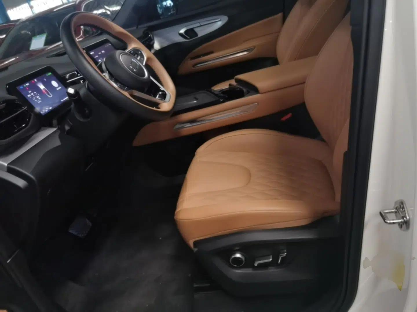 Bestune Yueyi 07 2025 210km Leisure Edition — миниатюра 22